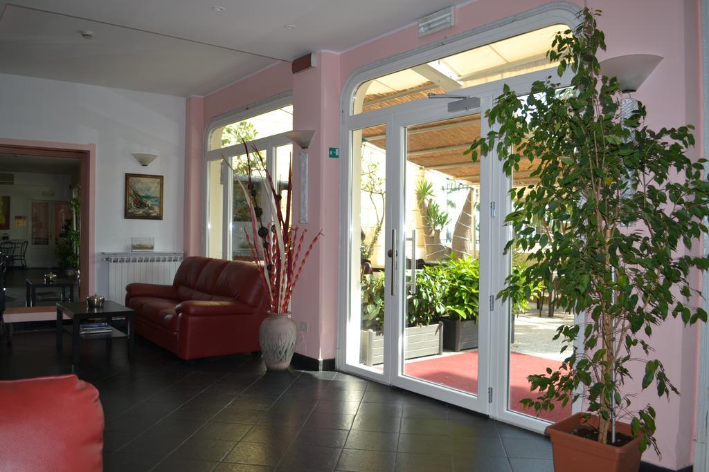Hotel Lido Varazze Exterior foto
